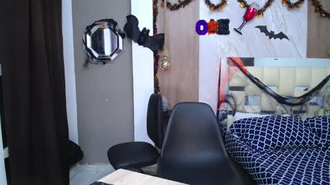 Snapshot of harry_jhonsonn chatting on 10/31/25, 06:53 Harry online show from 10/31/25, 06:53