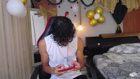 Snapshot of harry_jhonsonn chatting on 11/12/25, 10:41 Harry online show from 11/12/25, 10:41