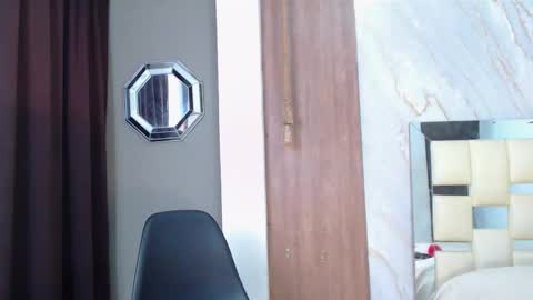 Snapshot of harry_jhonsonn chatting on 01/31/26, 09:57 Harry online show from 01/31/26, 09:57