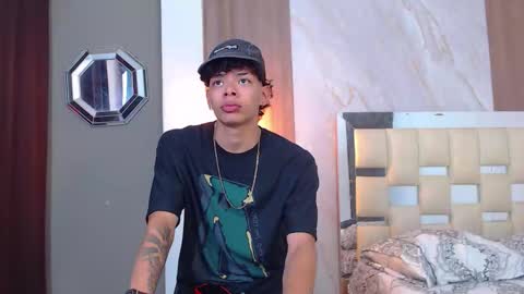 Snapshot of harry_jhonsonn chatting on 02/19/26, 10:06 Harry online show from 02/19/26, 10:06