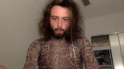 Snapshot of harryjacks2002 chatting on 12/17/24, 12:54 harryjacks2002 online show from 12/17/24, 12:54