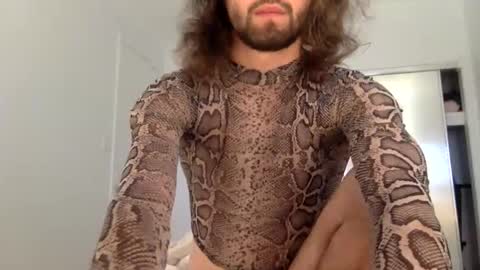 Snapshot of harryjacks2002 chatting on 01/19/25, 11:00 harryjacks2002 online show from 01/19/25, 11:00