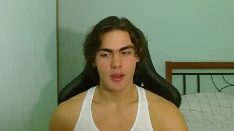 Snapshot of harryking1 chatting on 11/10/25, 10:09 harryking1 online show from 11/10/25, 10:09