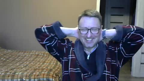 Snapshot of harrysnake chatting on 12/13/24, 06:42 HarrySnake online show from 12/13/24, 06:42