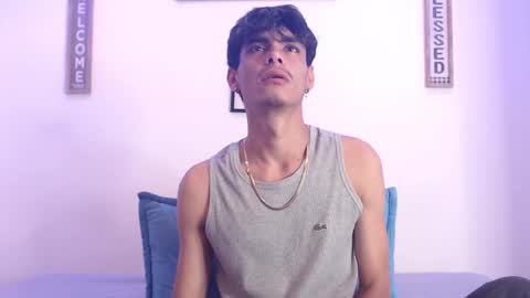 Snapshot of harrythomson1 chatting on 02/20/25, 09:33 harry thomson online show from 02/20/25, 09:33