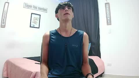 Snapshot of harrythomson1 chatting on 04/23/26, 11:20 harry thomson online show from 04/23/26, 11:20