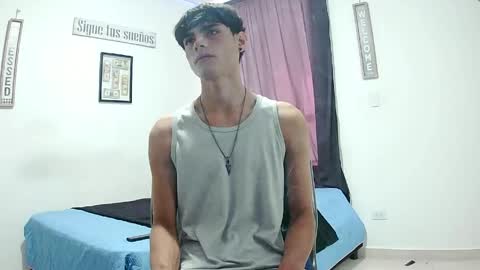 Snapshot of harrythomson1 chatting on 05/15/26, 05:20 harry thomson online show from 05/15/26, 05:20