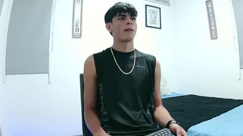 Snapshot of harrythomson1 chatting on 07/19/26, 03:21 harry thomson online show from 07/19/26, 03:21