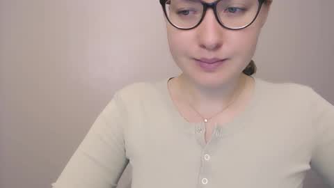 Snapshot of hartfoxx chatting on 10/30/25, 12:34 hartfoxx online show from 10/30/25, 12:34