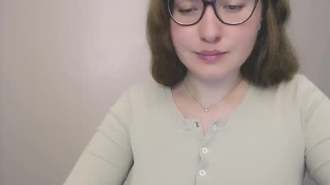 Snapshot of hartfoxx chatting on 11/10/25, 11:37 hartfoxx online show from 11/10/25, 11:37