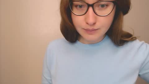 Snapshot of hartfoxx chatting on 11/16/25, 05:18 hartfoxx online show from 11/16/25, 05:18