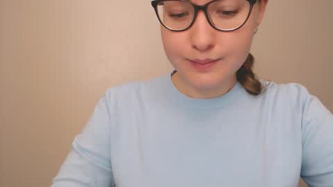 Snapshot of hartfoxx chatting on 11/30/25, 02:32 hartfoxx online show from 11/30/25, 02:32