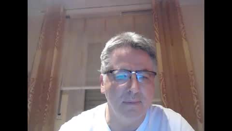 Snapshot of hartl67 chatting on 12/30/24, 05:02 hartl67 online show from 12/30/24, 05:02