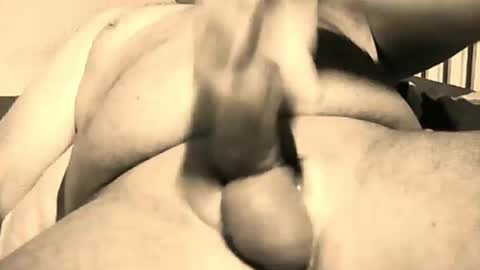 Snapshot of hartmut51 chatting on 01/06/25, 10:15 hartmut51 online show from 01/06/25, 10:15