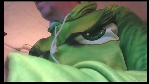 Snapshot of hartwichser1 chatting on 12/15/24, 09:31 hot n nasty online show from 12/15/24, 09:31