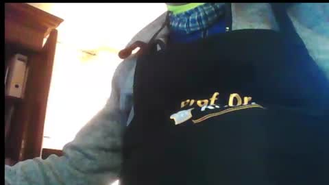 Snapshot of hartwichser1 chatting on 12/23/24, 10:32 hot n nasty online show from 12/23/24, 10:32