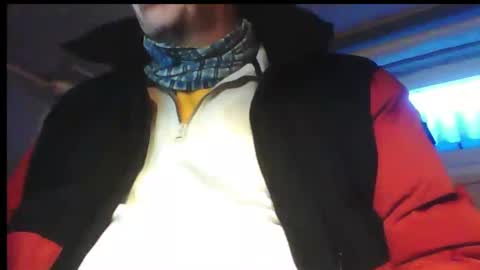 Snapshot of hartwichser1 chatting on 01/04/25, 02:25 hot n nasty online show from 01/04/25, 02:25