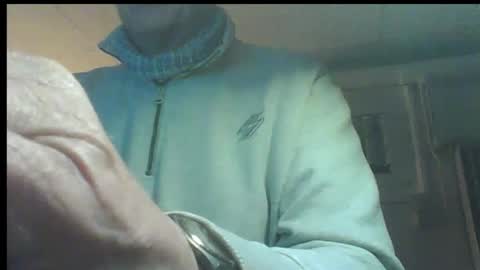 Snapshot of hartwichser1 chatting on 01/05/25, 04:38 hot n nasty online show from 01/05/25, 04:38