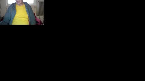 Snapshot of hartwichser1 chatting on 09/21/25, 12:51 hot n nasty online show from 09/21/25, 12:51