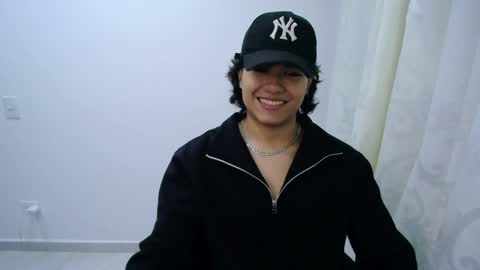 Snapshot of haru_boi chatting on 02/07/25, 04:27 Haru online show from 02/07/25, 04:27