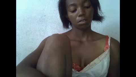 Snapshot of harysette chatting on 12/27/24, 06:14 harysette online show from 12/27/24, 06:14