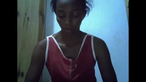 Snapshot of harysette chatting on 01/26/25, 06:37 harysette online show from 01/26/25, 06:37