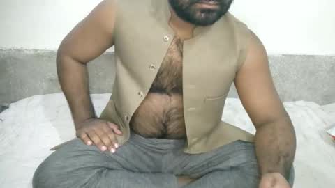 Snapshot of hasib212 chatting on 11/21/25, 03:11 Mr. Devil online show from 11/21/25, 03:11