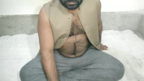 Snapshot of hasib212 chatting on 11/23/25, 01:33 Mr. Devil online show from 11/23/25, 01:33