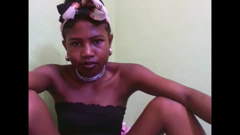 hasleyinah online show from 04/08/26, 12:05