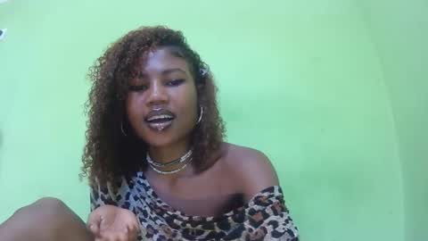 hasleyinah online show from 05/11/26, 09:59
