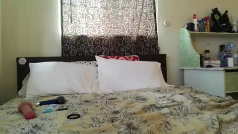 Snapshot of hastudk chatting on 10/14/25, 09:04 hastudk online show from 10/14/25, 09:04