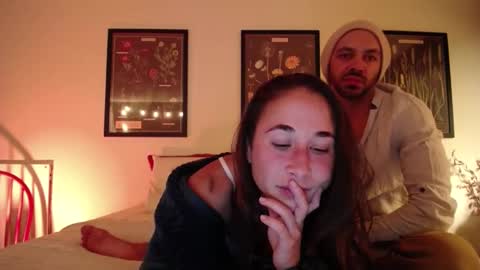 Snapshot of hatchet_and_fox chatting on 02/26/25, 03:21 Hatchet and Fox online show from 02/26/25, 03:21