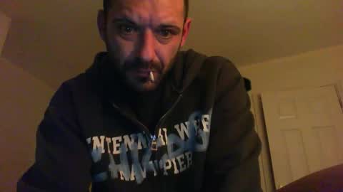 Snapshot of hater83 chatting on 12/17/25, 01:33 hater83 online show from 12/17/25, 01:33