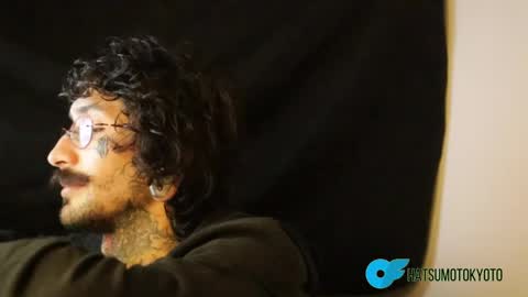 Snapshot of hatsumotokyoto chatting on 01/23/25, 12:35 More content   2   online show from 01/23/25, 12:35