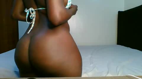 Snapshot of havanna_p chatting on 09/17/25, 10:22 Havanna online show from 09/17/25, 10:22