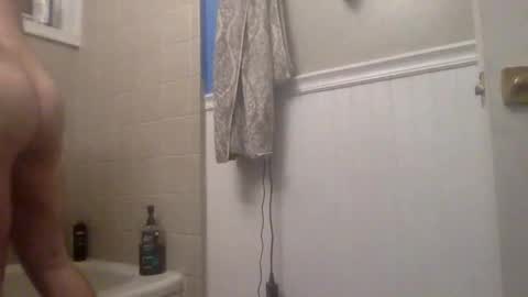 Snapshot of havingfun103 chatting on 09/18/25, 04:47 havingfun103 online show from 09/18/25, 04:47