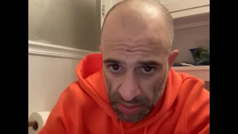 Snapshot of havingfun103 chatting on 10/13/25, 06:02 havingfun103 online show from 10/13/25, 06:02