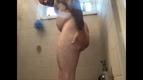 Snapshot of havingfun103 chatting on 10/28/25, 06:10 havingfun103 online show from 10/28/25, 06:10