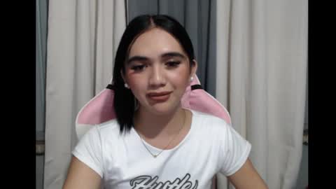 Snapshot of hawadiha chatting on 07/15/26, 12:32 LIX online show from 07/15/26, 12:32