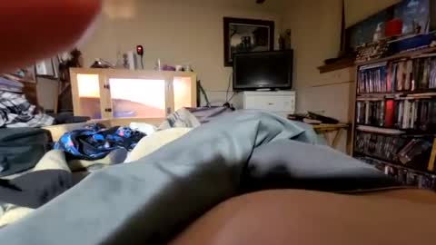 hawkfan1888 online show from 10/12/25, 11:37