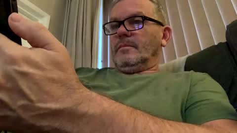 hawks2113 online show from 12/19/24, 08:23