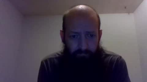 Snapshot of hawktalon007 chatting on 12/19/24, 08:23 Robert online show from 12/19/24, 08:23