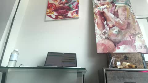 Snapshot of hawt_ass_milf chatting on 04/19/26, 08:11 Amber - or vip online show from 04/19/26, 08:11