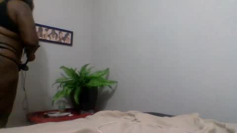 hawtchoc37 online show from 06/22/26, 07:16