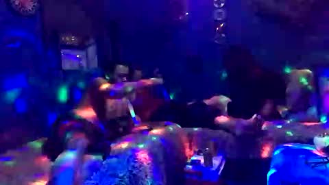 Hay62 Ale75 online show from 12/15/24, 02:08