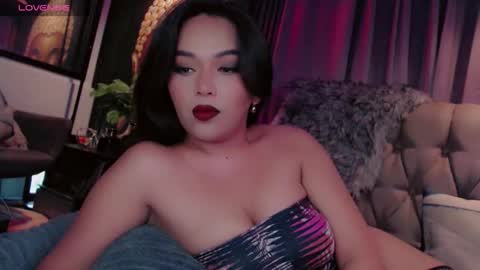 Snapshot of hay_fa chatting on 10/16/25, 06:36 HAYFA online show from 10/16/25, 06:36