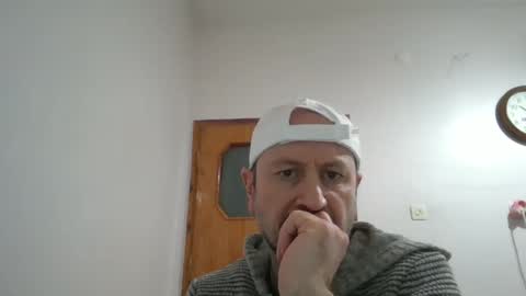 Snapshot of hayal758 chatting on 02/09/25, 07:19 hayal758 online show from 02/09/25, 07:19