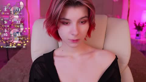 haylaamber online show from 01/09/25, 10:52