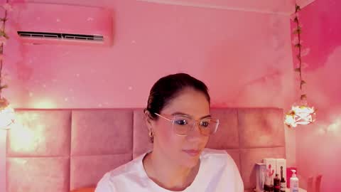 haylenpark online show from 10/26/25, 09:59