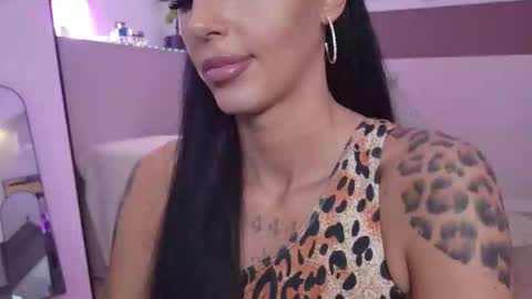 Hayley online show from 02/10/26, 10:36